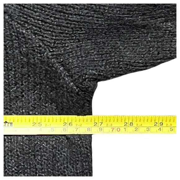 Torrid Women Sweater 4X Black Graphic Cardigan Full Zip Skull Rose Indie Sleaze - Picture 10 of 11